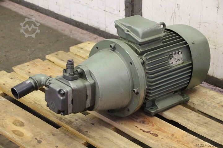 Гидравлический насос 7,5 кВт VEM Dorstener KMER 132  AC P