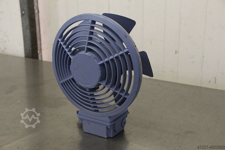 Аксиальный вентилятор ebmpapst A2E250-AE65-17