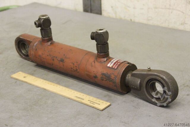 Гидравлический цилиндр Schlie LDG63 36 147 Hub 147 mm