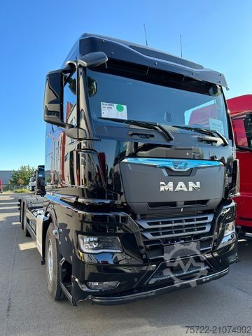 другое MAN TGX 33.520 6x4 BL Fahrgestell  4500mm  SOFORT