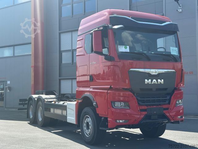 другое MAN TGX 33 520 6x4 BB Fahrgestell 4500mm SOFORT