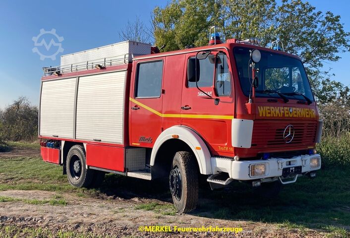 Пожарная часть MB 1428 AF Doka MB 1428 AF Doka Feuerwehr TLF 2000 MB 1428 Doka
