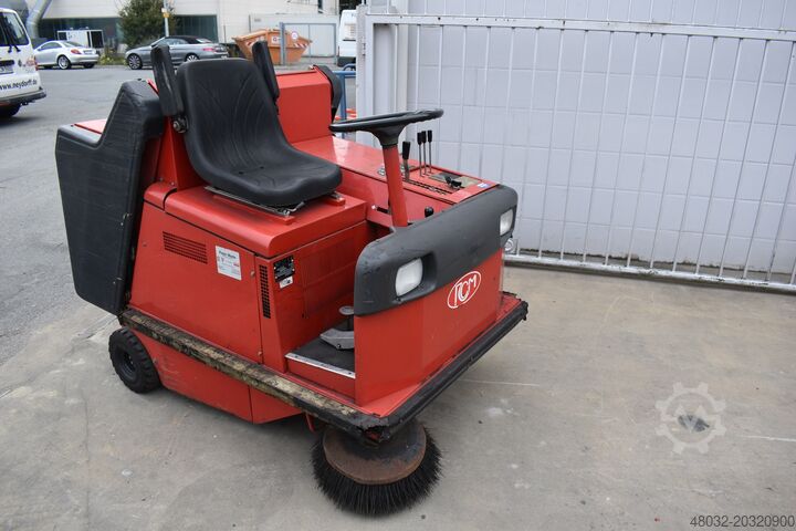 Подметальная машина RCM R 855 D