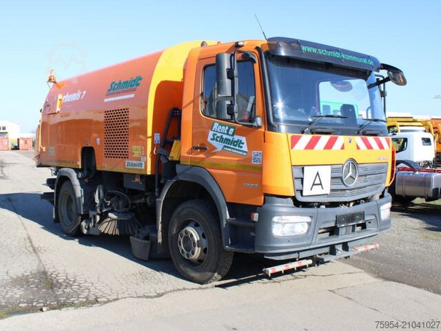 подметальная машина Mercedes-Benz Atego 1323 LKO 4x2 / Themis SH7B D/HD