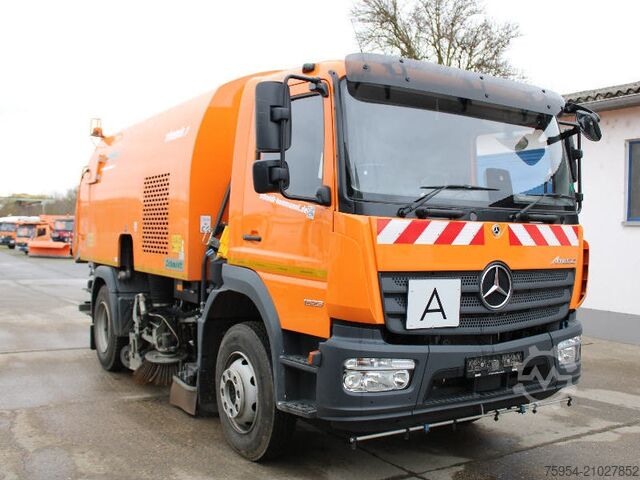 подметальная машина Mercedes-Benz Atego 1323 LKO 4x2 / Themis SH 7BD