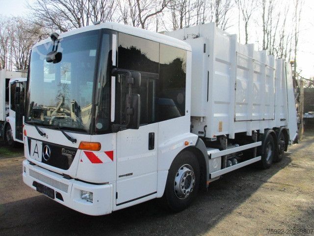Мусоровоз MERCEDES-BENZ 2633 Econic Zöller mit U5 Umleerschüttung