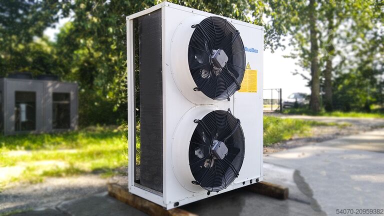 чиллер/тепловой насос New Aircooled Chiller/Heat pump Blue Box Epsilon Echos 16kW/18 kW. 2017 yom