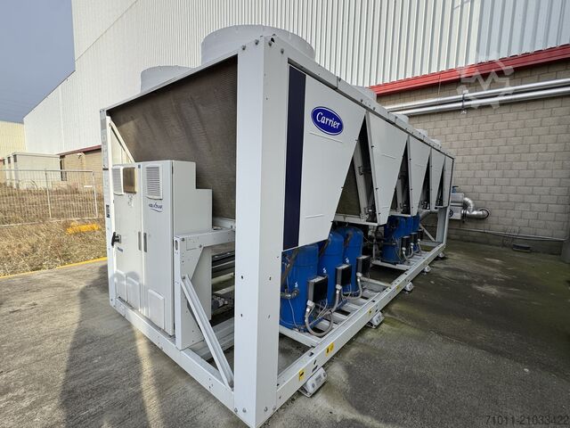чиллер Carrier 30RBP670R