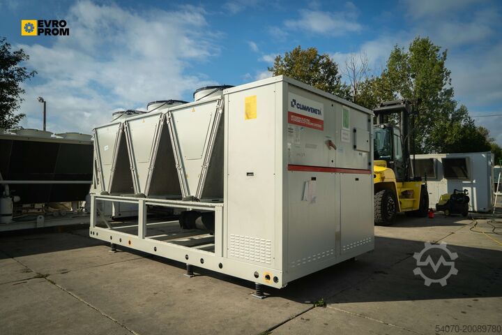 Чиллер Used Aircooled chiller CLIMAVENETA NX2 G06 Y 0294T 270 KW. 2020 yom