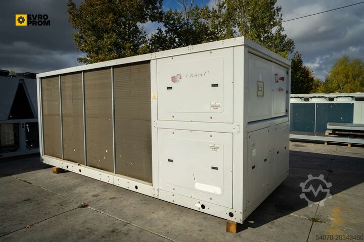чиллер/тепловой насос Used Aircooled chiller TRANE RTMA105 368.7 kW / 411.8 kW  2016 yom