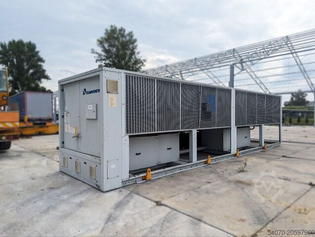 Чиллер Used Aircooled chiller Climaveneta FOCS-CA/SL 873 kW. 2009 yom