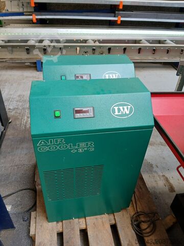 Вертикальный обрабатывающий центр Lenhardt & Wagner 