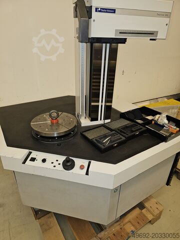 формаизмерительная машина Taylor Hobson TR300