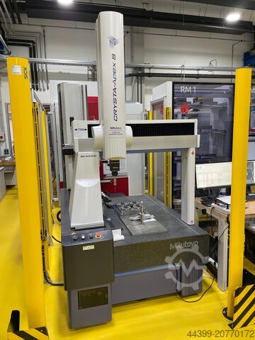 Координатно-измерительная машина Mitutoyo Crysta Apex S7106