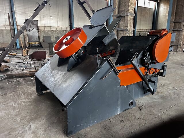 Измельчитель древесины BRUKS 1500M