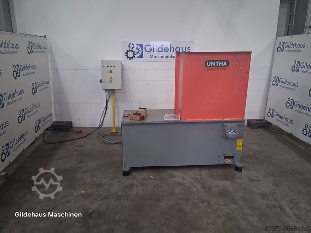 Измельчитель древесины Untha LR 630