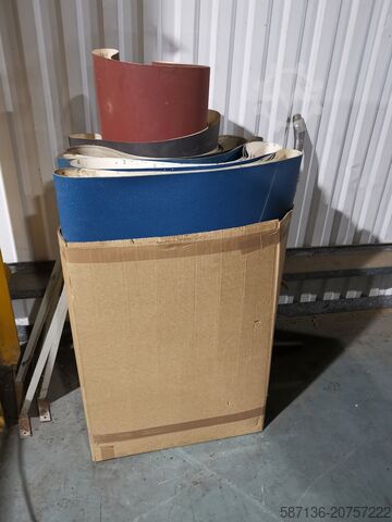 Шлифовальный станок с двойной лентой, валиком и подушкой 1100 мм/м Sandingmaster CSB2 1100m/m wideTwin Belt Sander