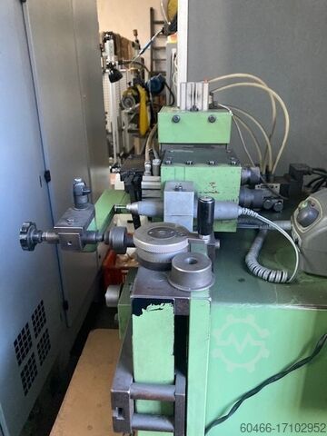 Паз для удаления стружки Шлифовальный станок BUSINARO Mikron