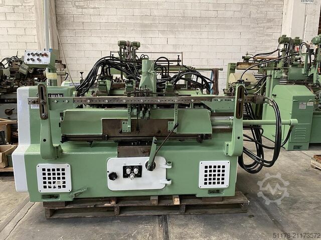 OMA 90/A автоматический токарный станок по дереву с загрузчиком, максимальная длина заготовки 900 мм OMA OMA 90/A