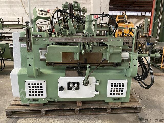 OMA \ 60 \ A Автоматический токарный станок по дереву с податчиком, максимальная длина заготовки: 60 OMA OMA \ 60 \ A