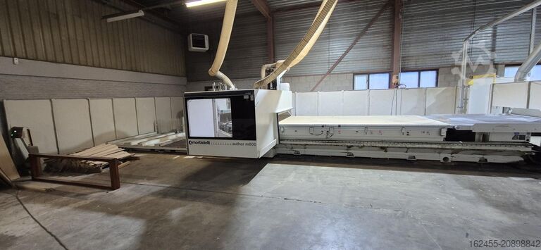 обрабатывающий центр MORBIDELLI M 600 F