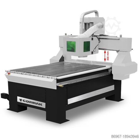 Фрезерный станок по дереву с ЧПУ CORMAK C6090