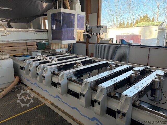 обрабатывающий центр HOMAG BOF211 Venture 12 L