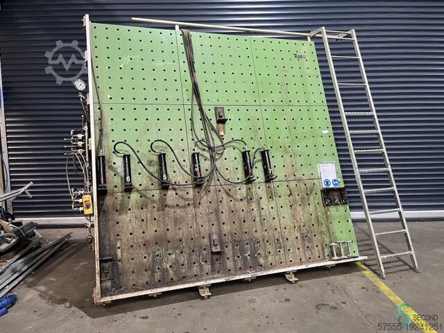 Зажимной стол Trabo WSB33 2001 Trabo WSB33