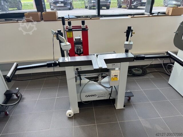 Машина для сверления сквозных отверстий / Станок для сверления рамных шкантов Ganner Gannomat Junior 323