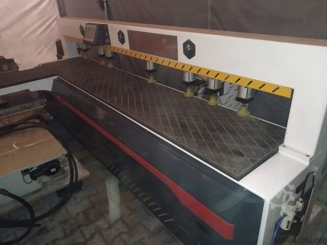 Сверлильный станок с ЧПУ MZ865 для петель или шкантов CORMAK MZ865