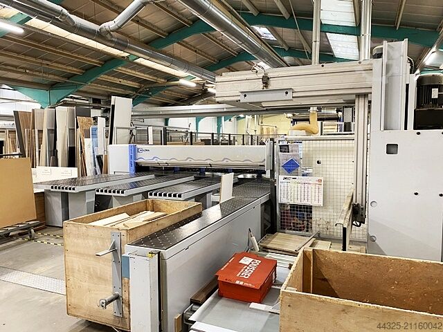 Панельная пила - подача спереди HOLZMA HPP 380/43/43/X