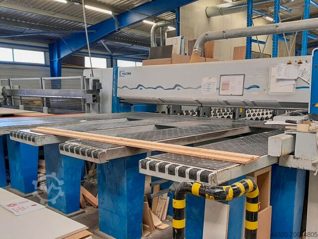 Панельная пила - подача спереди HOLZMA HPP 510/43/43