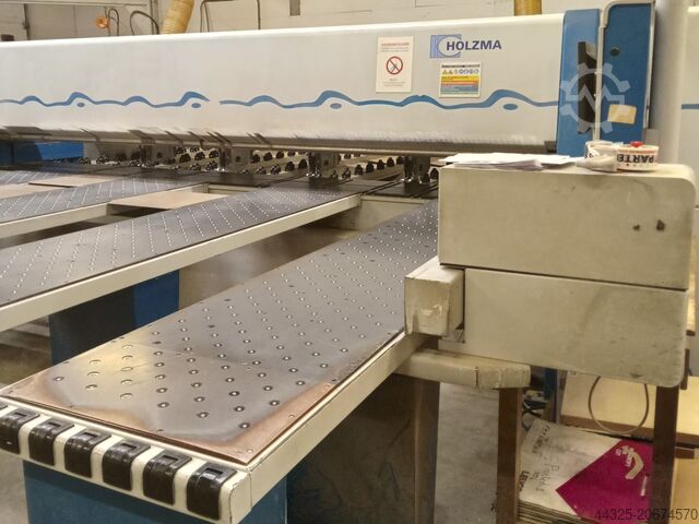 Панельная пила - подача спереди HOLZMA HPP 510/43/43