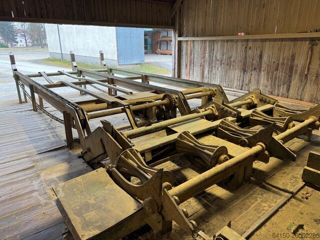 Roundwood feeder / roundwood feeder Mayrhofer 