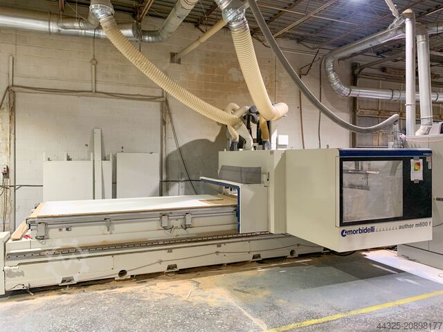 5-осевой обрабатывающий центр MORBIDELLI AUTHOR M 600 F