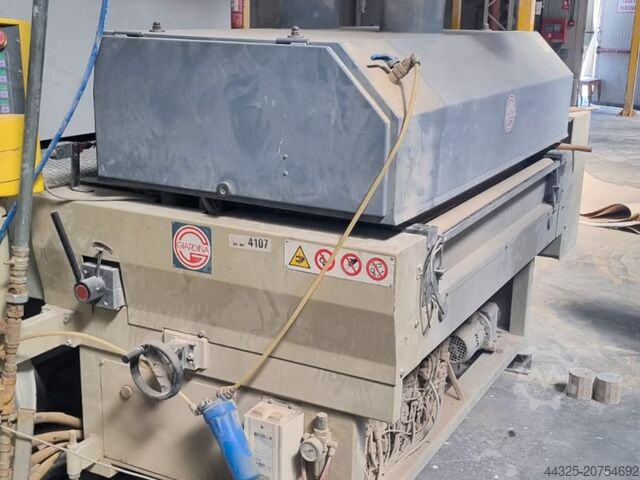 Щеточная машина GIARDINA G 90/24