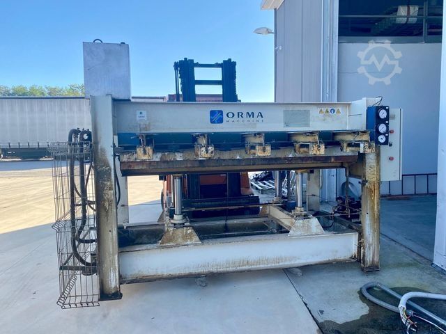 Универсальный горячий пресс ORMA NPC/L