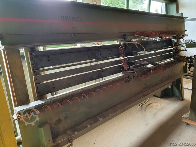 Ламельный пресс для производства оконных ставней Italpresse Program/30