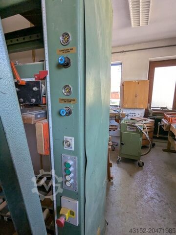 Пресс для туш Ganner 260