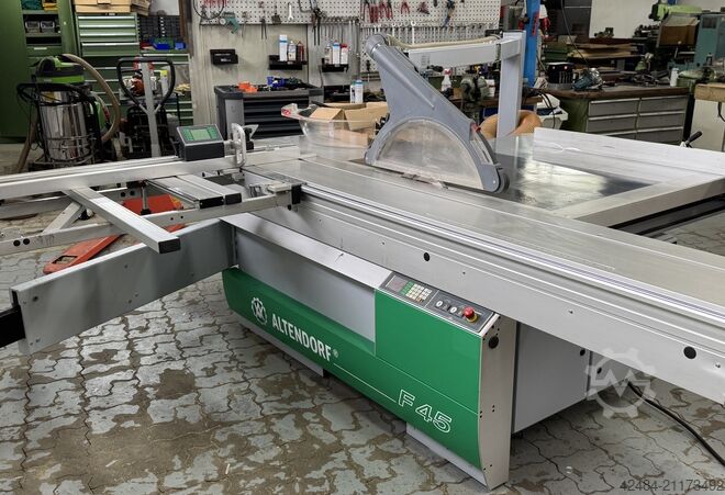 форматно-раскроечный станок Altendorf F45 3 Achs