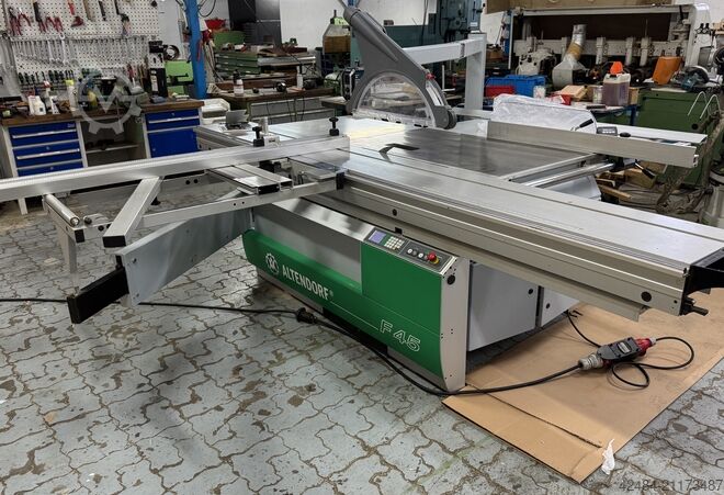 форматно-раскроечный станок Altendorf F45