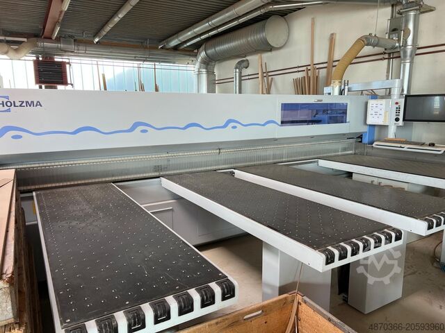 пильный станок для резки плит HOLZMA Profi HPP 300 / 43 /43