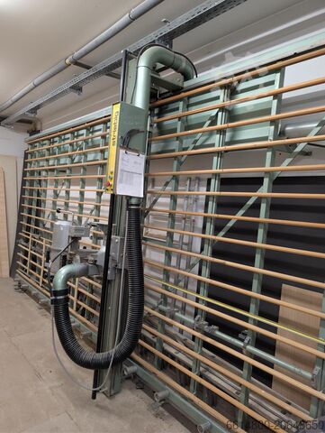 Пила для пиления панелей в вертикальном положении Striebig 5220 A