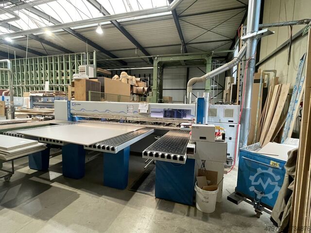 Пила для распиловки панелей HOLZMA Profi HPP 380/43/43