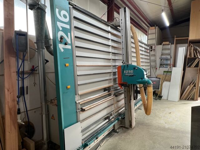 Стоячая панельная пила Holz-Her 1216