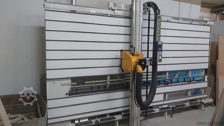 Вертикальная пила для панелей Putsch-Meniconi SVP 145