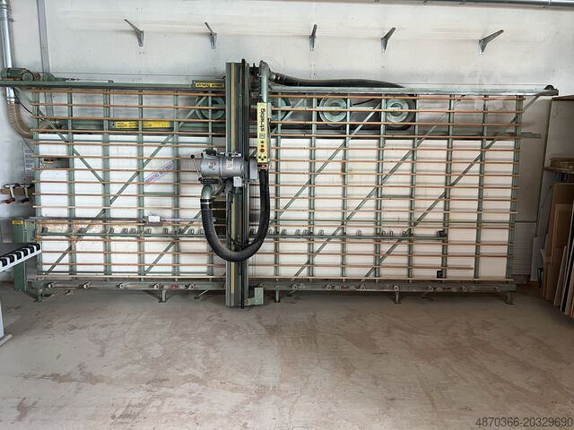 Пила для пиления панелей в вертикальном положении Stribig Digitron / Automat 6220 AV/XY1/G