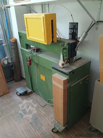 станок для сращивания шпона Kuper FWJ 900