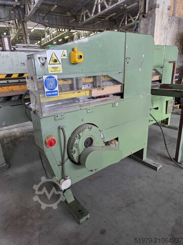 Поперечные ножницы для шпона Josting QFS 800