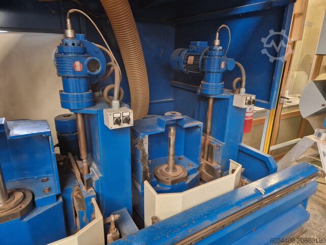 Очень прочный штифтовый верстак COLOMBO Type AT180SX